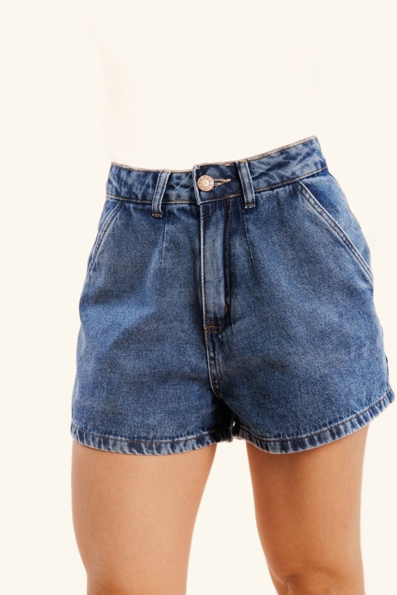 Short Giovanna