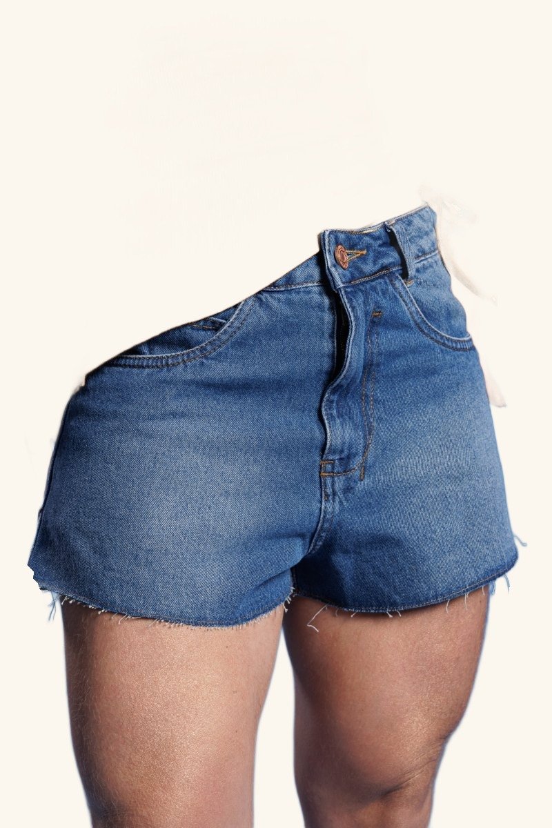Short Bruna